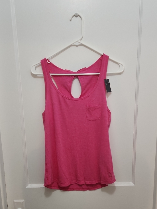 Abercrombie & Fitch Tops - NWT Abercrombie & Fitch Women's Pink Tank Top Size Large